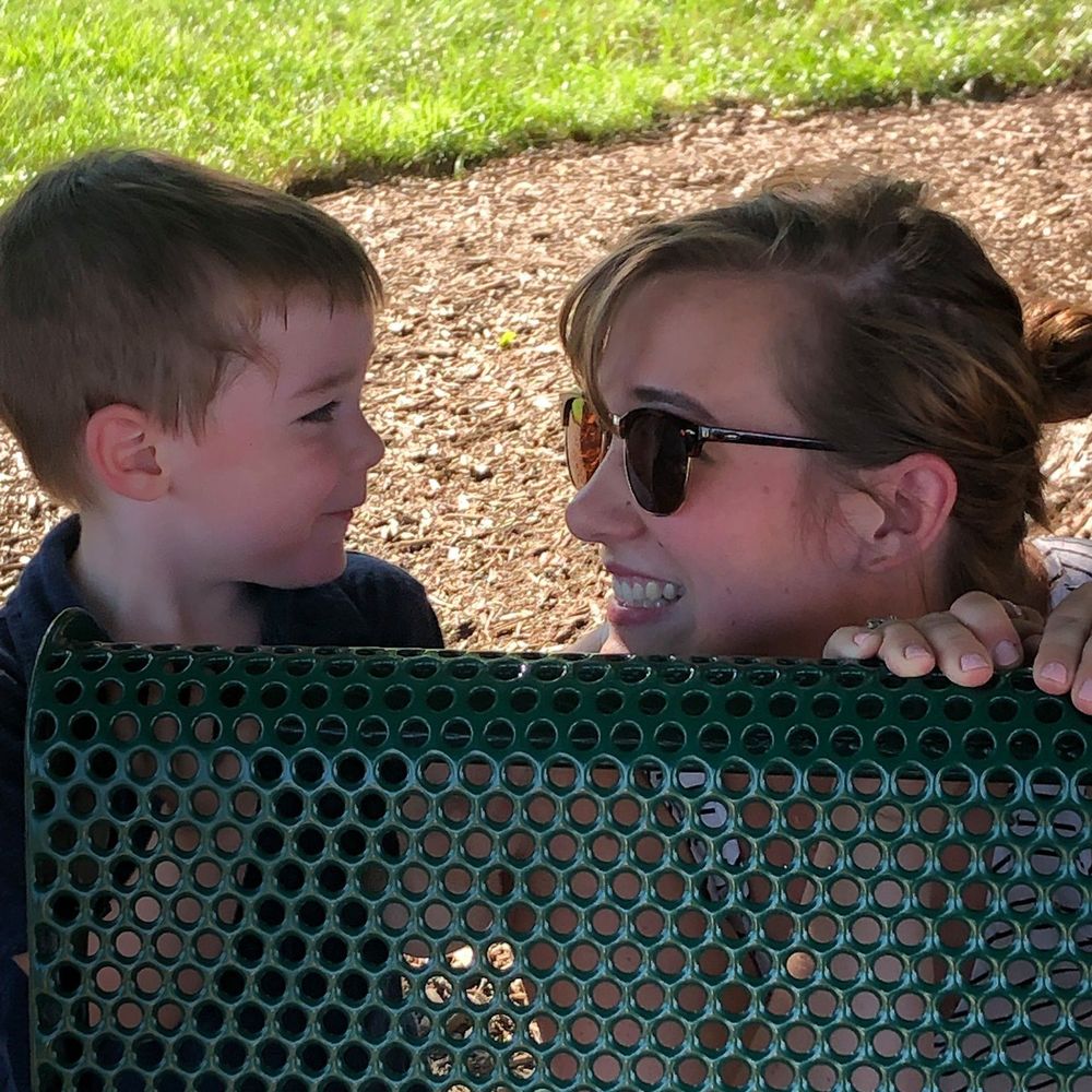 Meet your Posher, Elizabeth